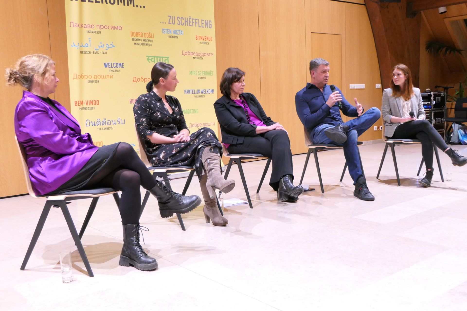 Table ronde « Haislech Gewalt – de Wee eraus »